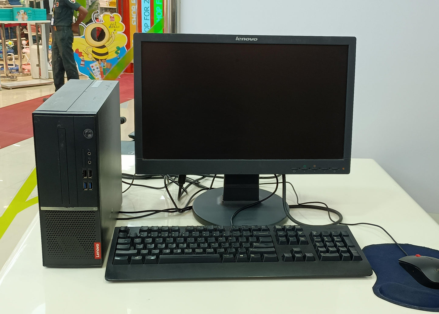 Lenovo ThinkCentre V530s Core i3 desktop